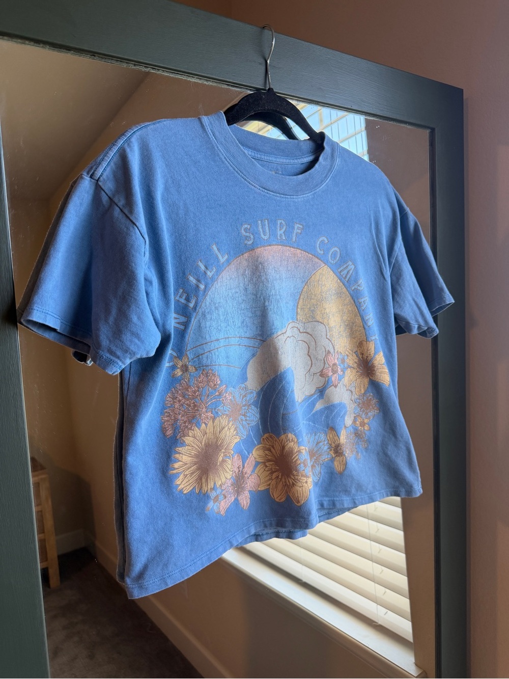 O'Neill Blue Cropped Floral Wave Graphic Tee Boho Coastal